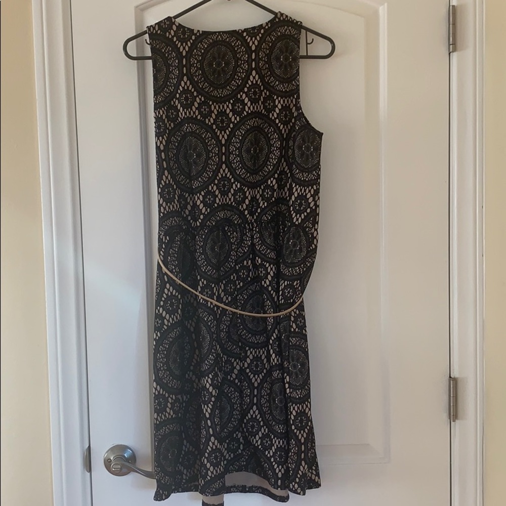 Dress - Picture 4 of 6
